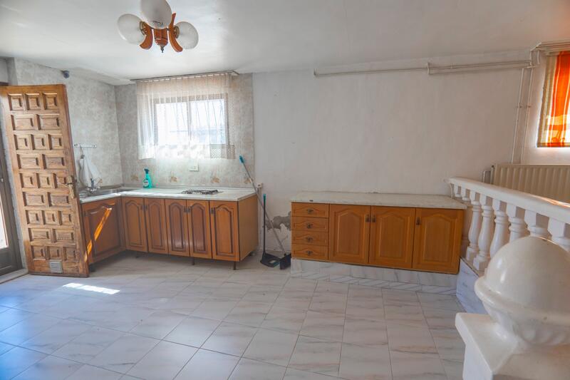 4 Cuarto Villa en venta