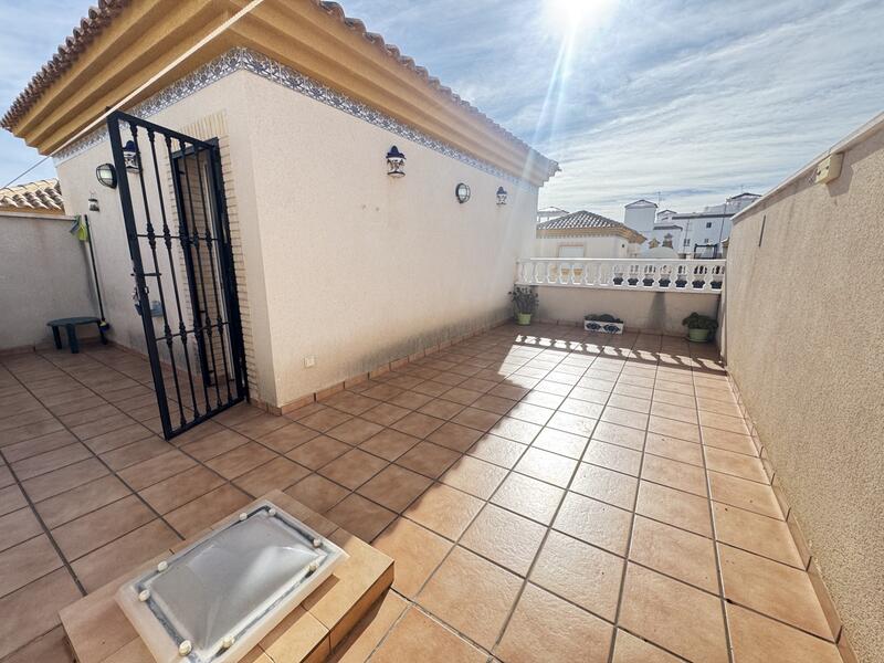 3 Cuarto Adosado en venta