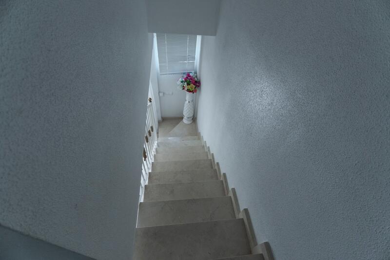 2 Schlafzimmer Stadthaus zu verkaufen