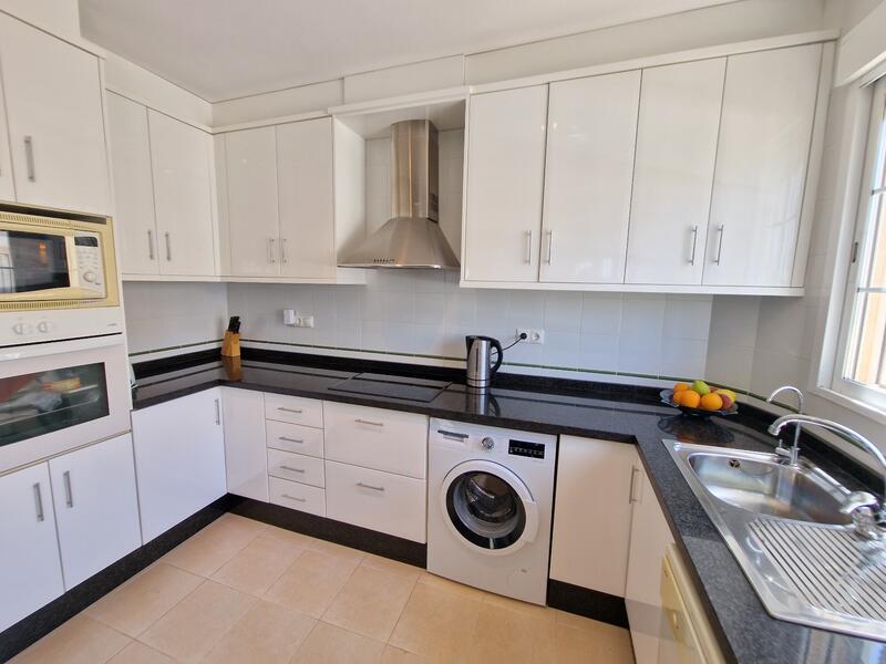 4 Cuarto Villa en venta