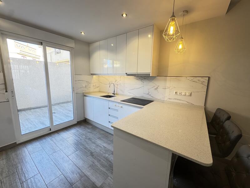 2 Schlafzimmer Appartement zu verkaufen