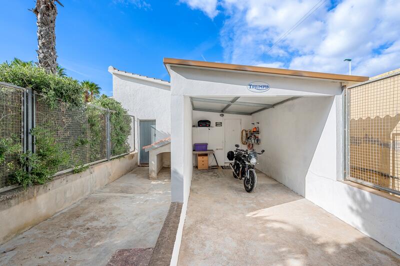 6 Cuarto Villa en venta