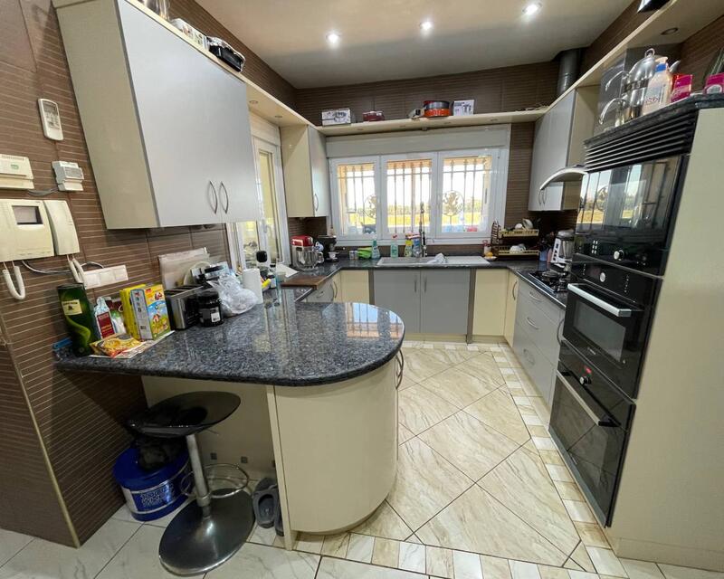 6 bedroom Villa for sale 6 bedroom Villa for sale