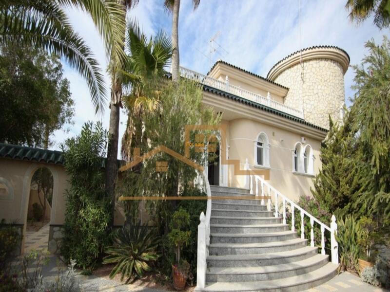 7 chambre Villa à vendre 7 chambre Villa à vendre