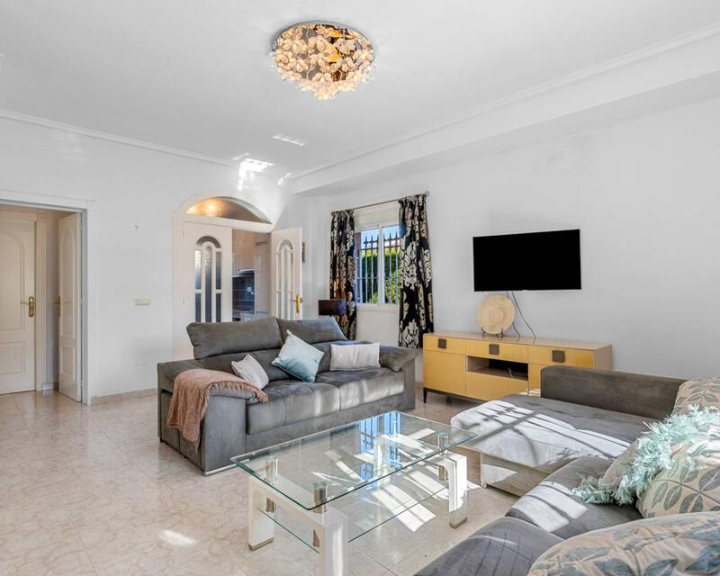 5 soveværelse Villa til salg 5 soveværelse Villa til salg