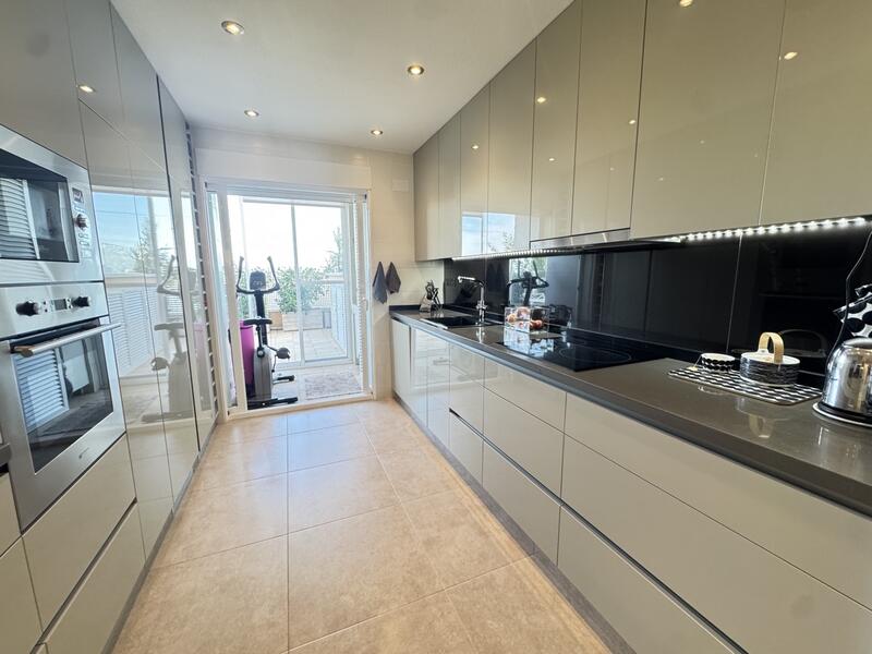 2 bedroom Apartment for sale 2 bedroom Apartment for sale