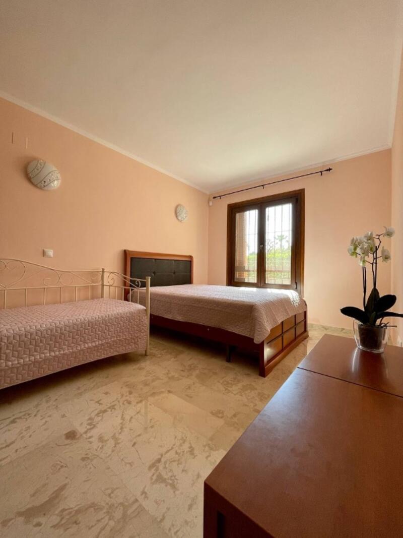 2 Cuarto Adosado en venta 2 Cuarto Adosado en venta