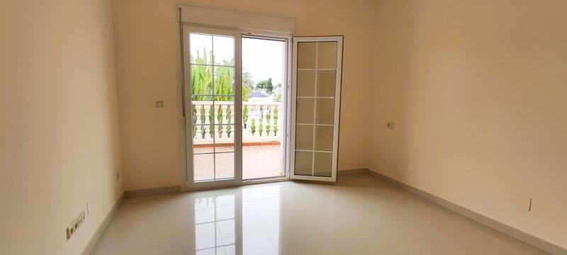 4 bedroom Villa for sale 4 bedroom Villa for sale