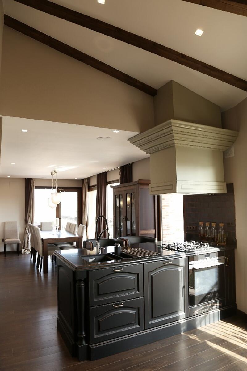 4 slaapkamer Villa Te koop 4 slaapkamer Villa Te koop