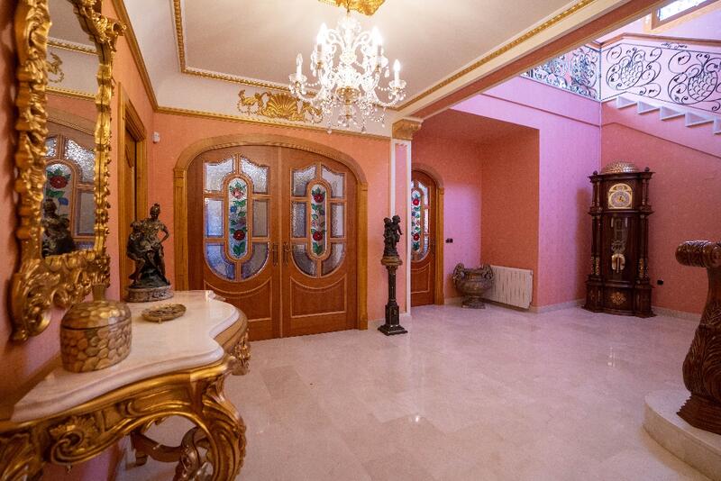 7 Cuarto Villa en venta 7 Cuarto Villa en venta