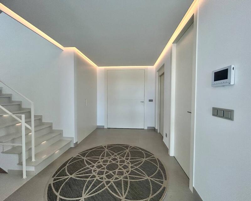 4 soveværelse Villa til salg 4 soveværelse Villa til salg