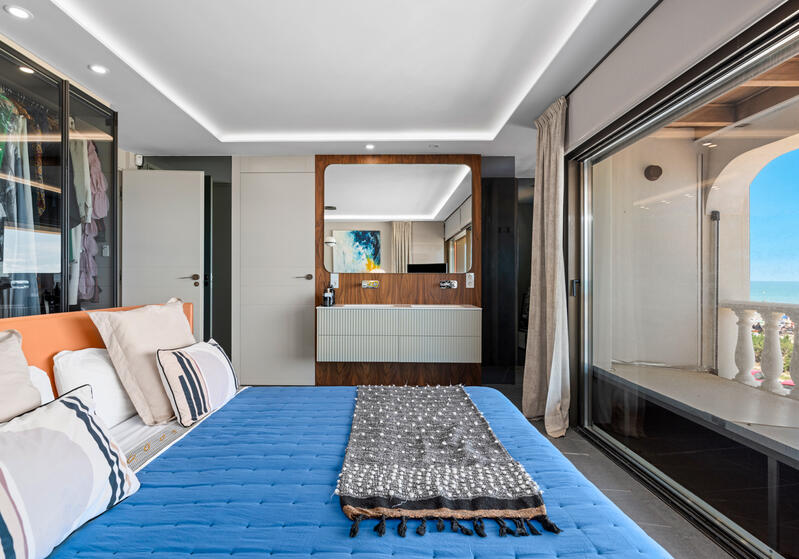 6 Cuarto Adosado en venta