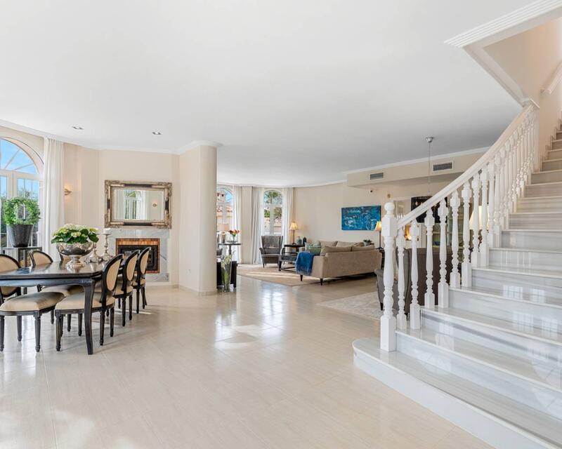 4 slaapkamer Villa Te koop