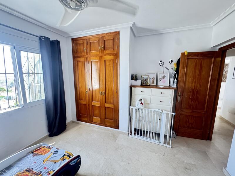 5 slaapkamer Villa Te koop 5 slaapkamer Villa Te koop