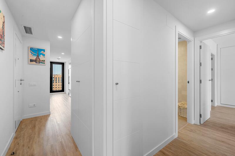 3 slaapkamer Appartement Te koop 3 slaapkamer Appartement Te koop