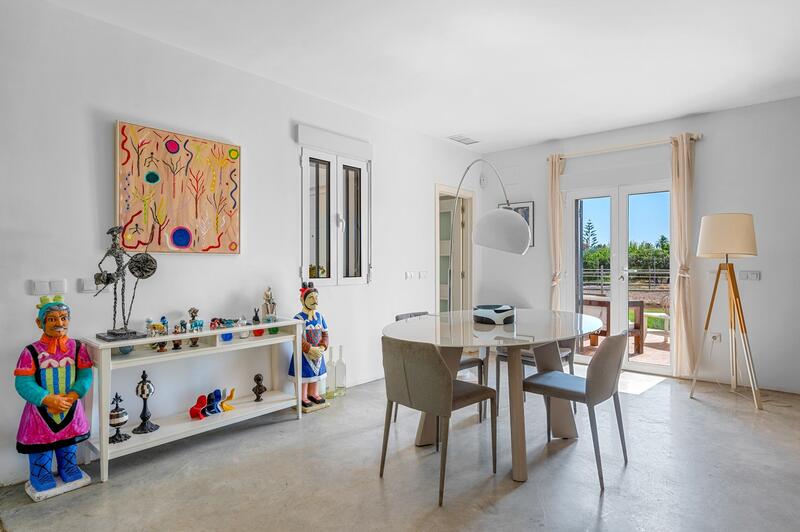 5 Schlafzimmer Landhaus zu verkaufen