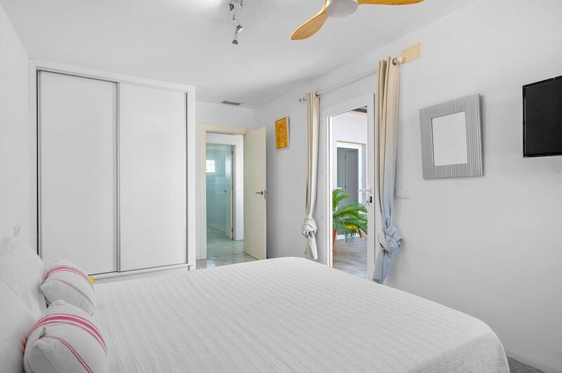 5 Schlafzimmer Landhaus zu verkaufen