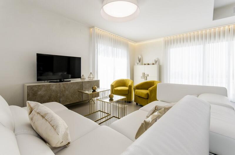 3 Schlafzimmer Villa zu verkaufen 3 Schlafzimmer Villa zu verkaufen