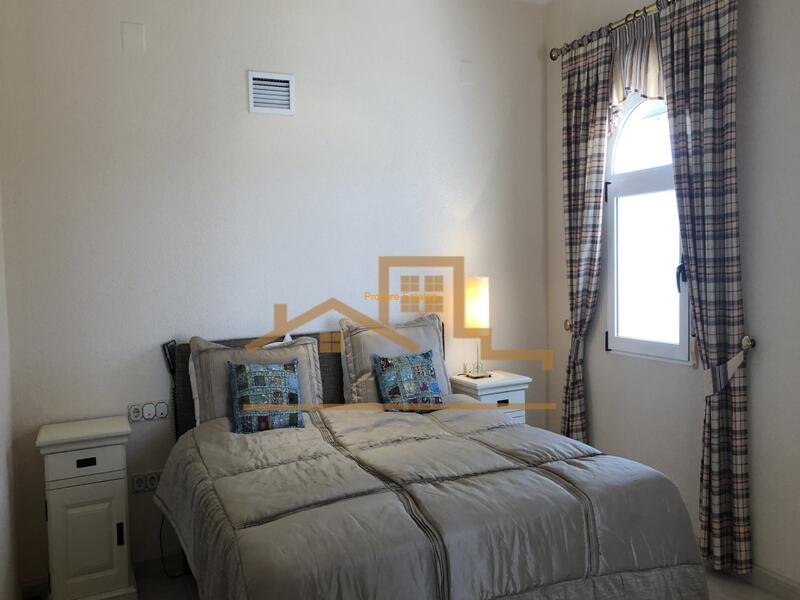 7 sovrum Villa till salu