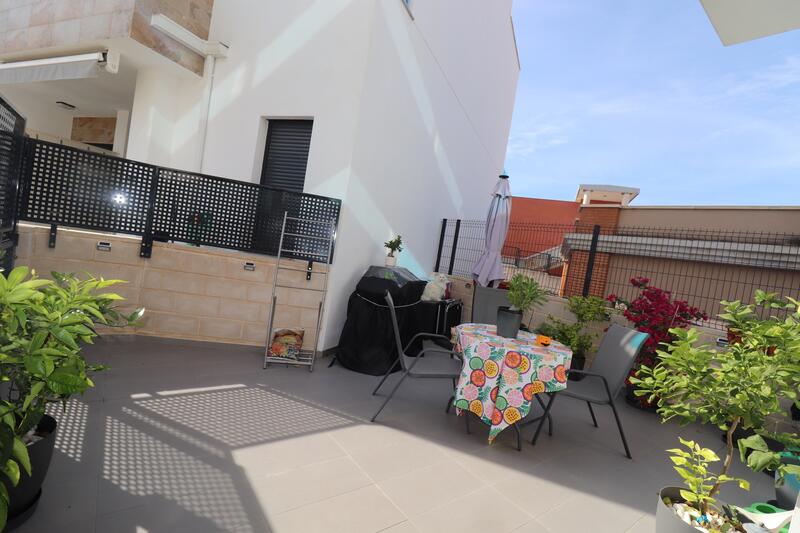 3 bedroom Villa for sale 3 bedroom Villa for sale