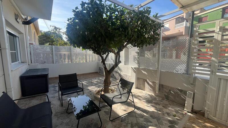 5 Schlafzimmer Stadthaus zu verkaufen