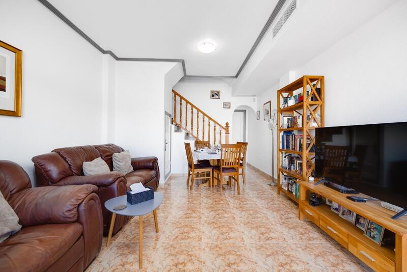 2 Cuarto Adosado en venta