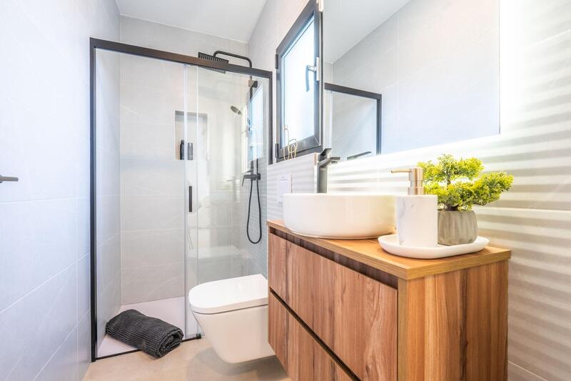 3 Schlafzimmer Villa zu verkaufen 3 Schlafzimmer Villa zu verkaufen