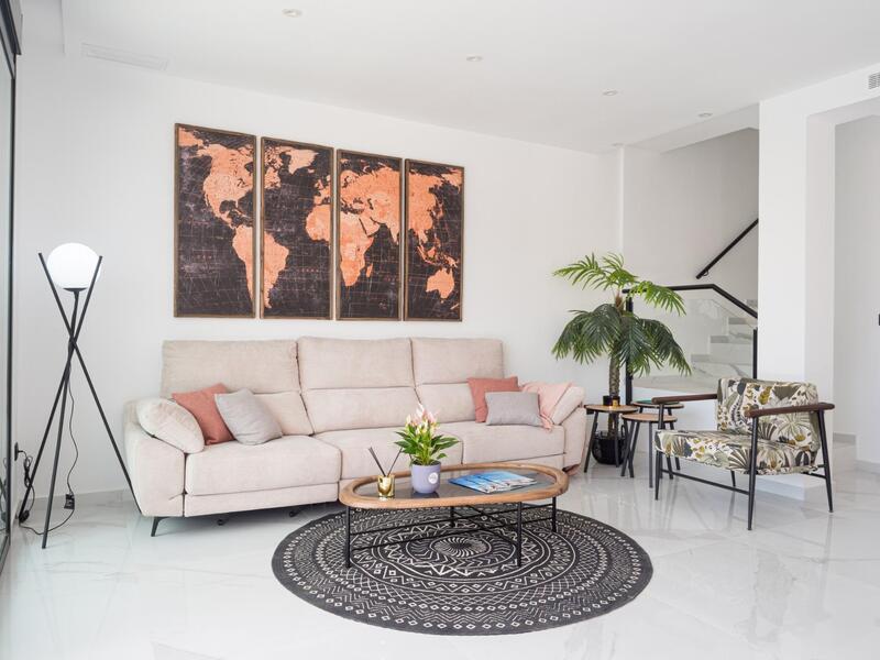 3 slaapkamer Villa Te koop 3 slaapkamer Villa Te koop