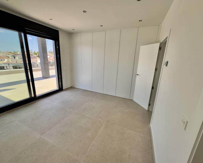 3 Cuarto Villa en venta