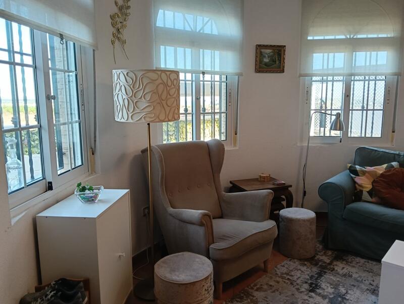 3 Schlafzimmer Villa zu verkaufen 3 Schlafzimmer Villa zu verkaufen