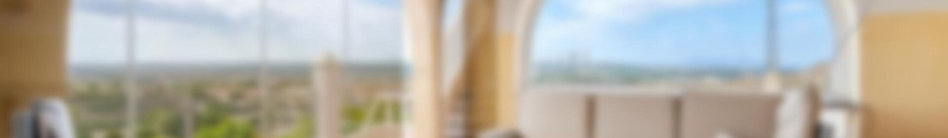 2 slaapkamer Gezinswoning Te koop