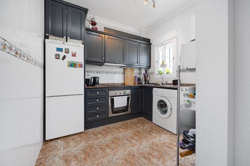 2 bedroom Townhouse for sale