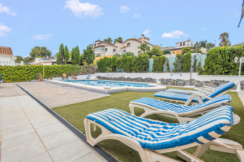 4 bedroom Villa for sale