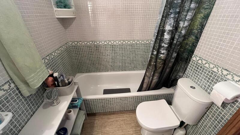 2 bedroom Townhouse for sale