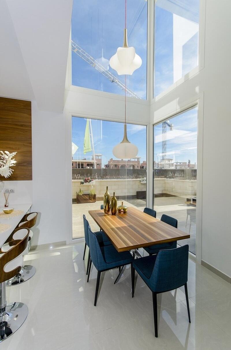 3 Schlafzimmer Villa zu verkaufen 3 Schlafzimmer Villa zu verkaufen