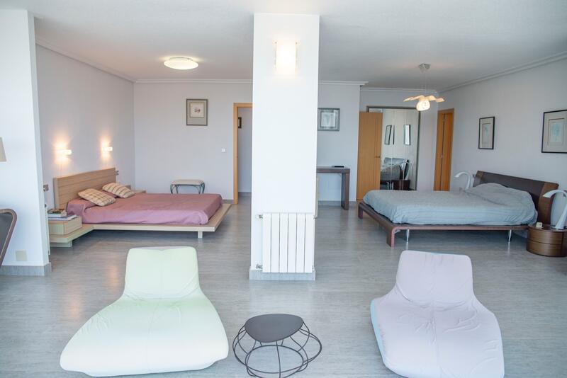 4 Schlafzimmer Villa zu verkaufen 4 Schlafzimmer Villa zu verkaufen