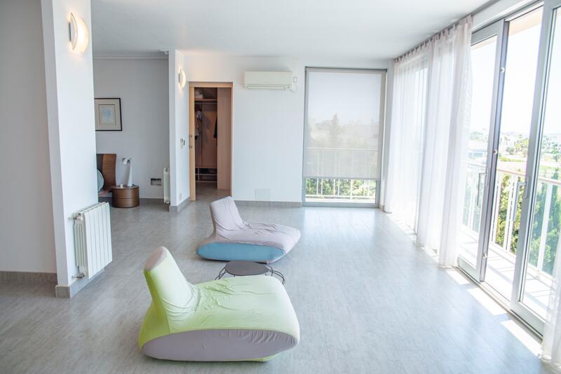 4 Schlafzimmer Villa zu verkaufen 4 Schlafzimmer Villa zu verkaufen