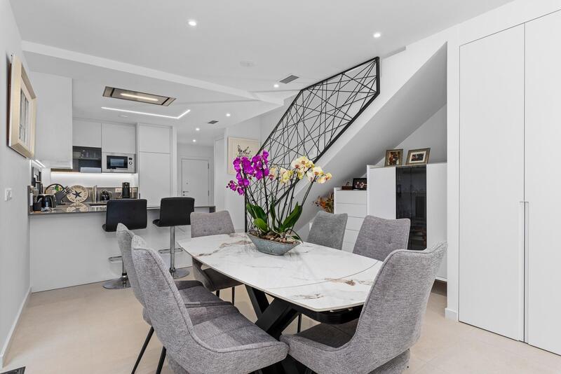 4 soverom Villa til salgs 4 soverom Villa til salgs