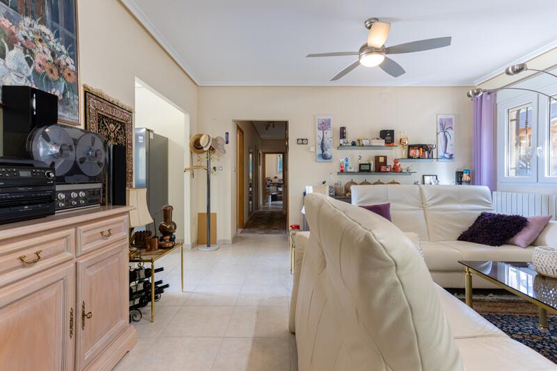 4 bedroom Country House for sale 4 bedroom Country House for sale