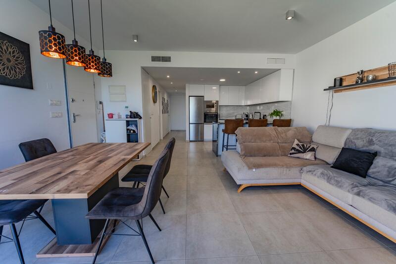 3 Schlafzimmer Villa zu verkaufen 3 Schlafzimmer Villa zu verkaufen