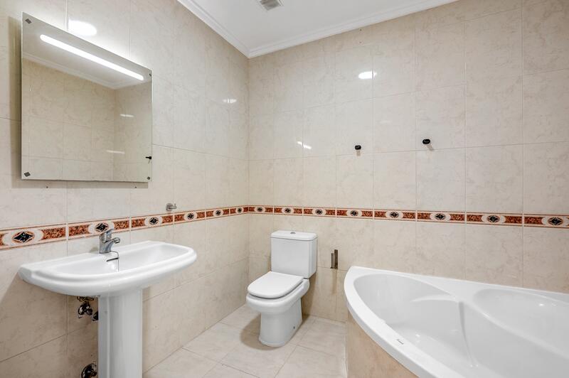 2 Schlafzimmer Appartement zu verkaufen