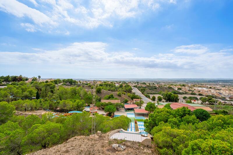 2 bedroom Townhouse for sale 2 bedroom Townhouse for sale