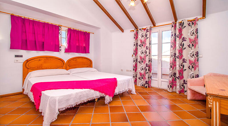 4 slaapkamer Villa Te koop