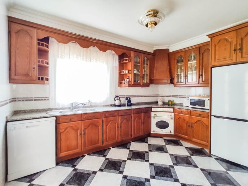 5 спальная комната вилла продается 5 спальная комната вилла продается