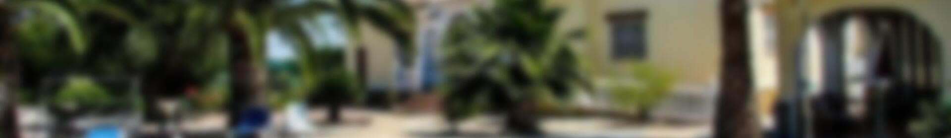 6 bedroom Country House for sale