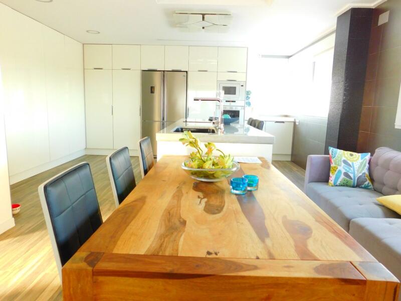 3 slaapkamer Villa Te koop 3 slaapkamer Villa Te koop