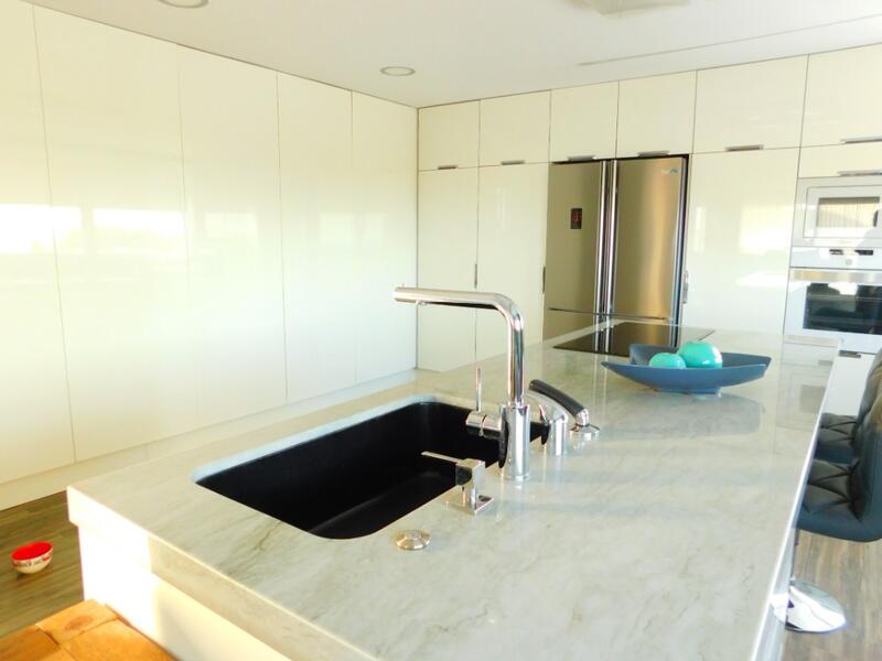 3 slaapkamer Villa Te koop 3 slaapkamer Villa Te koop