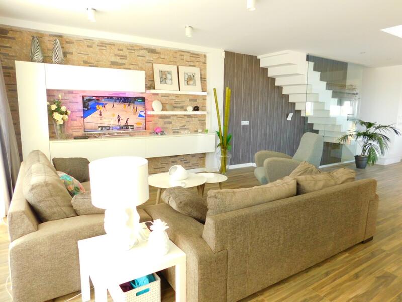 3 slaapkamer Villa Te koop 3 slaapkamer Villa Te koop