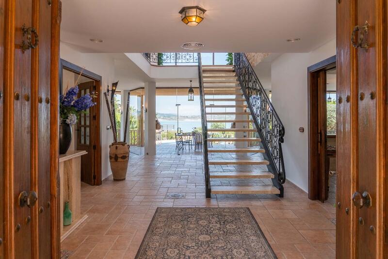 5 bedroom Villa for sale