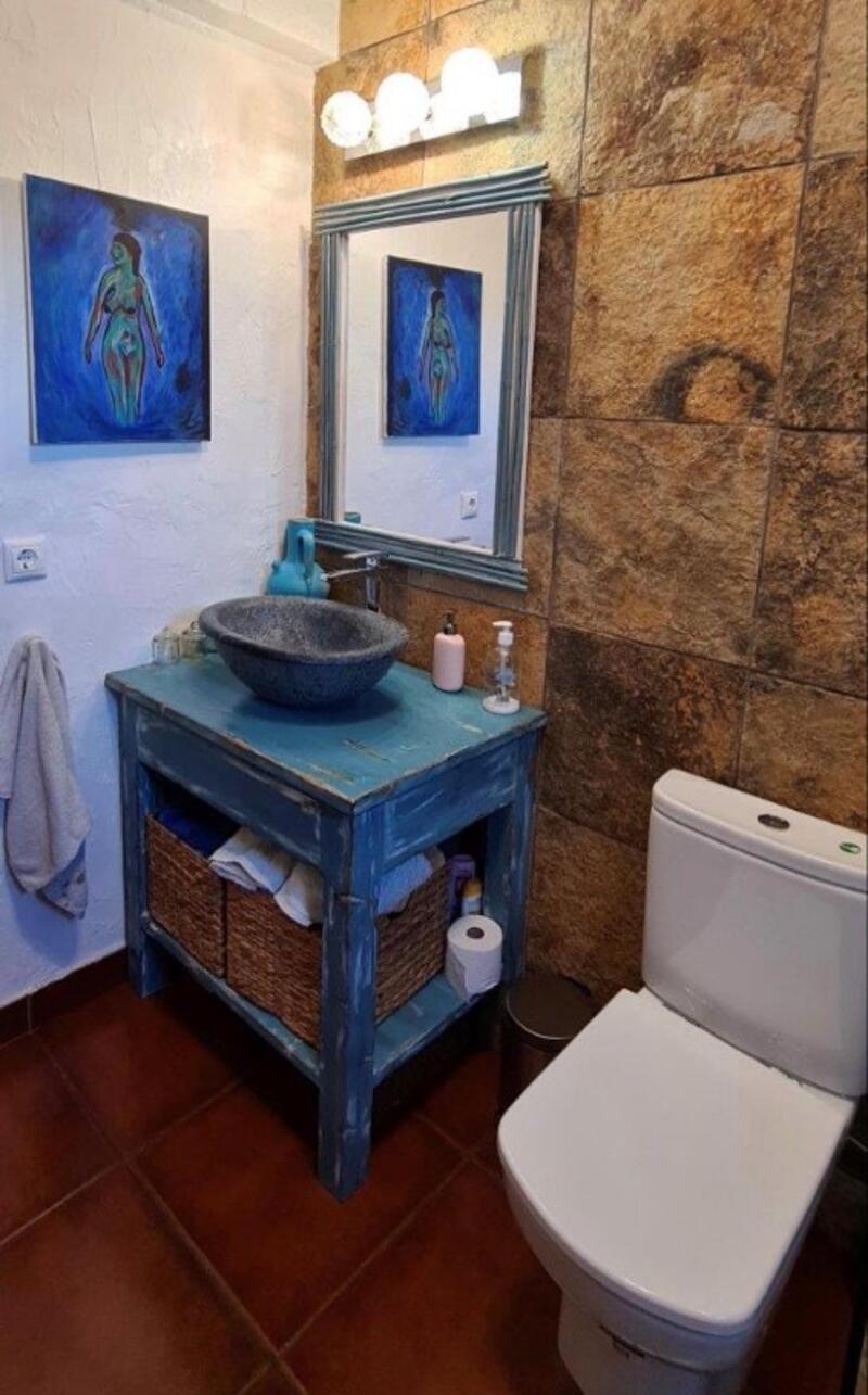 2 bedroom Country House for sale 2 bedroom Country House for sale